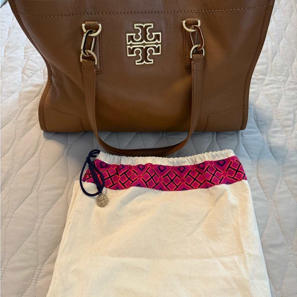 Tory Burch Britten Tote Purse Pebbled Leather Camel Gold Accents and Dust Bag